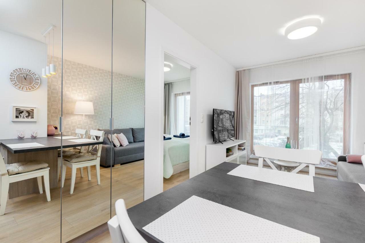 Apartamenty Black&White - Apartament Batory Five Gdynia Extérieur photo